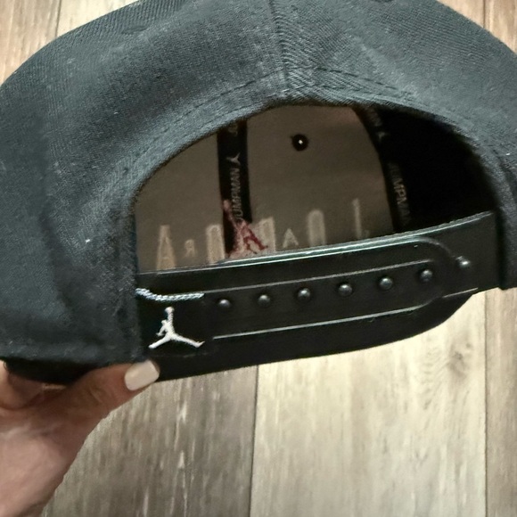 OG MICHAEL JORDAN AIR JORDAN CAP HAT YOUTH SIZE LIKE NEW - Picture 2 of 3